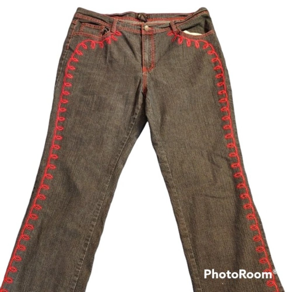 U-51 size 18 with red details jeans (C14)